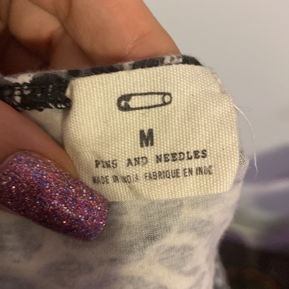 Crop top size medium - Picture 3 of 3